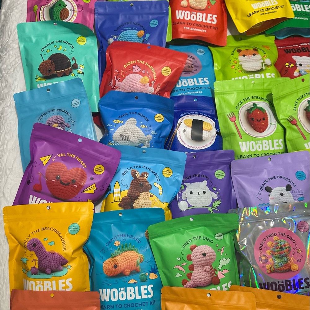 1 The Woobles Purple Pierre The Penguin Kit. - Picture 3 of 9